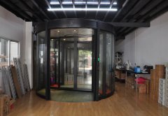 展廳辦公風（fēng）貌-上海祥（xiáng）唯旋轉門